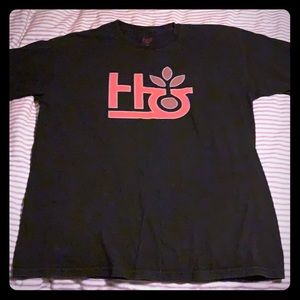 Tee shirt